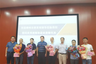 柳州市教育局副局长温剑一行慰问我校教师代表