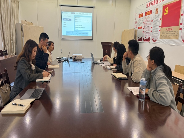 环境与食品工程学院指导现场