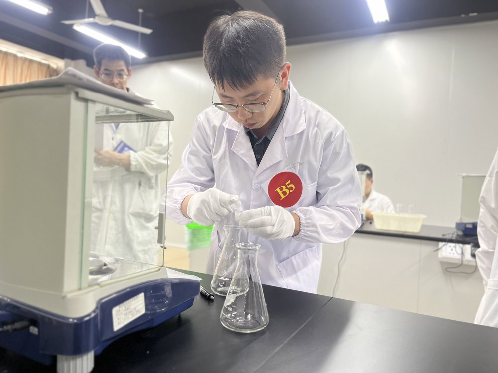 参赛选手比赛现场