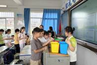 环境与食品工程学院走进燎原路小学开展垃圾分类科普志愿服务活动