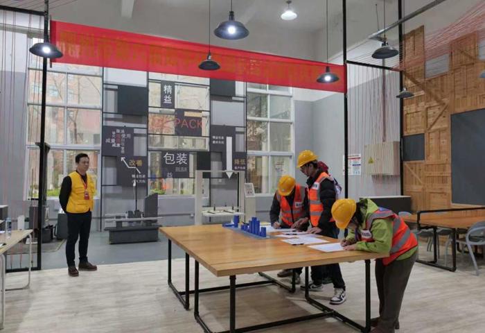 我校助力柳州市第六届数字化班组长综合技能竞赛决赛开展