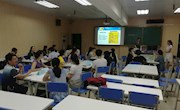 60名教职工参加学校首期英语培训班