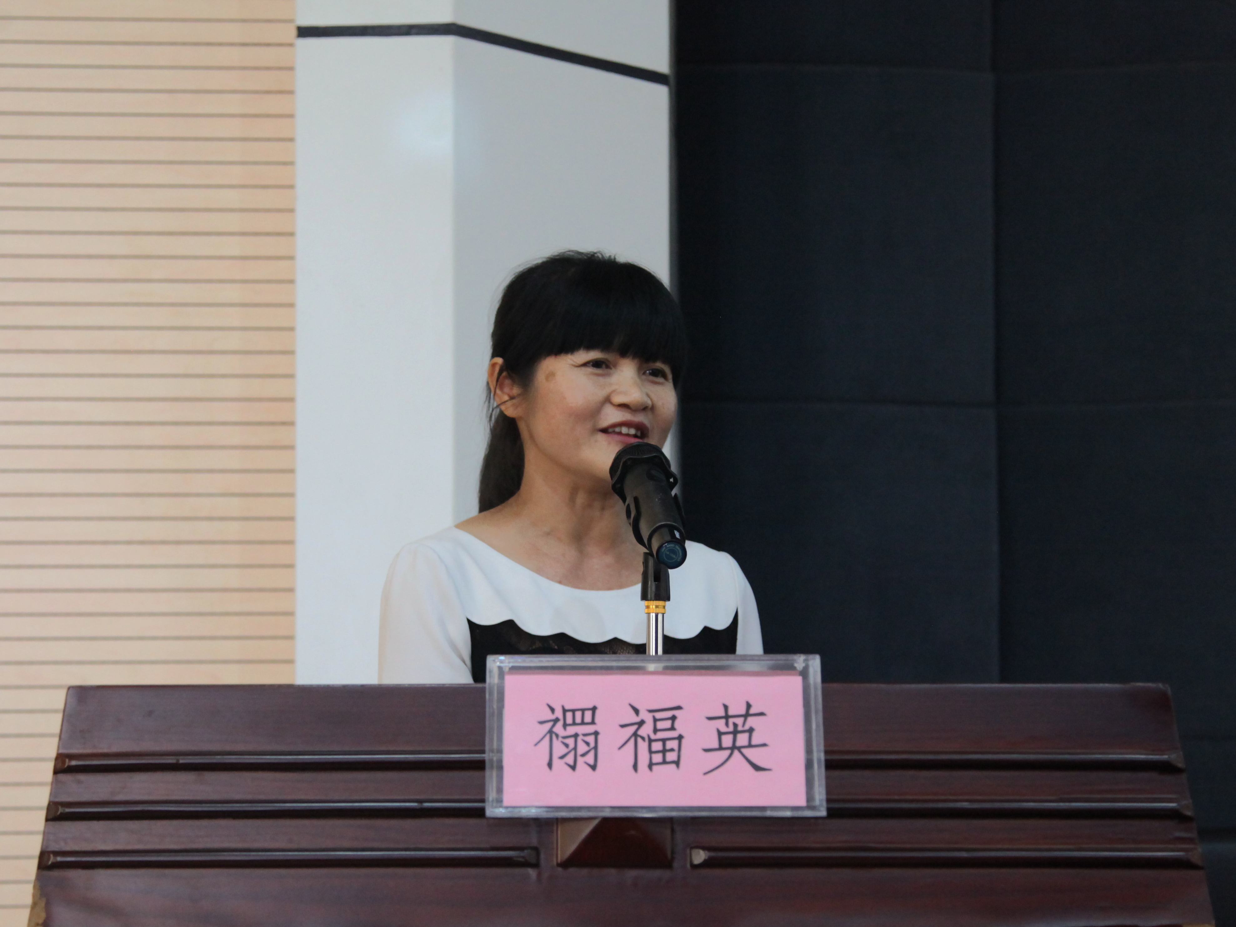 cdb9b8dc61ea4c5ea3869698196e1c33.jpg