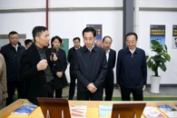 自治区人大常委会副主任、党组副书记，柳州市委书记张晓钦深入我校调研