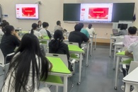 马克思主义学院召开思政课学情分析调研座谈会