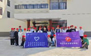 贸易与旅游管理学院开展 "传承雷锋精神，绘就志愿底色" 志愿者活动