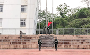 贸易与旅游管理学院举行升旗仪式暨“践行社会主义核心价值观，做新时代好青年”主题教育活动