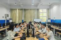 ‌创新驱动发展，技术赋能育人——我校举办第三期辅导员研习坊资助育人创新实践活动