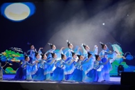 校领导出席观看艺术学院首部毕业实验舞台剧《追光少年的日记》