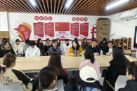 艺术学院顺利举办“谈奋斗青春，话青年成长——我与书记院长面对面”学生干部交流会