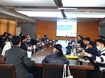 学校召开采购及验收政策解读会议