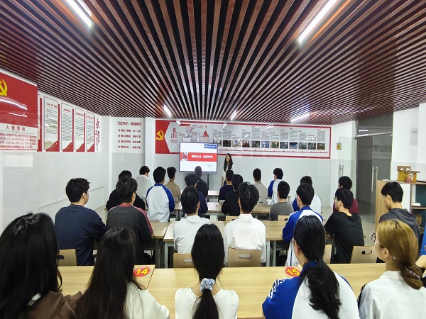 电子信息工程学院开展“拥抱好心态 迎接开学季”主题活动 