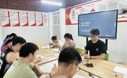 电子信息工程学院辅导员工作室开展艺术润心·舒缓压力主题疗愈活动