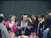 弘扬民族精神 传承民间技艺——广西工艺美术大师、三江侗绣传承人杨甜到校培训