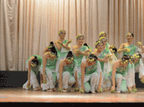 艺术设计学院举办“永远跟党走”文艺演出庆祝建党华诞