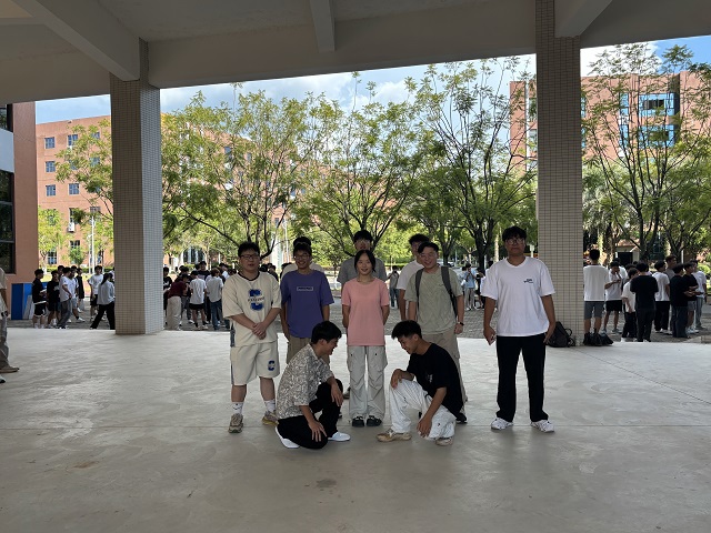 破冰游戏现场照片