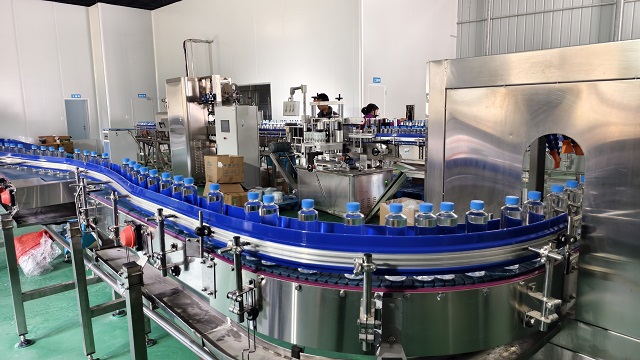 参观生产区域现场