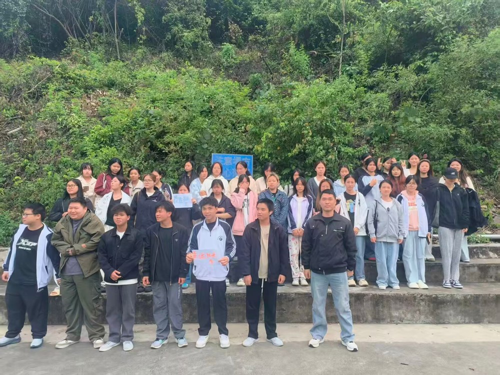 4C5769AC240E04F9821442DE29E8828C 4C5769AC240E04F9821442DE29E8828C