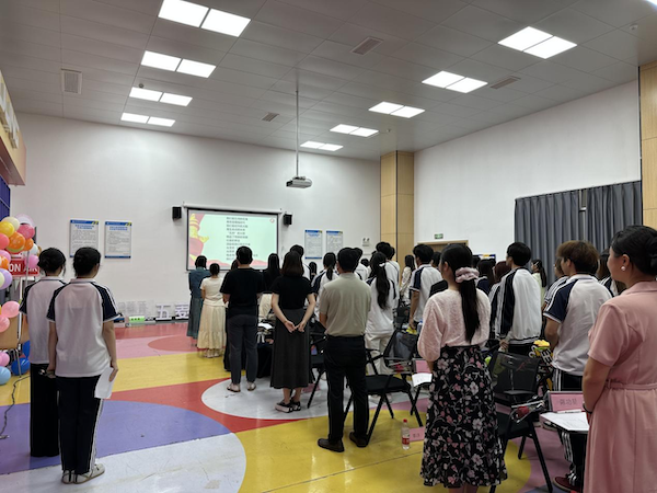 贸易与旅游管理学院举办大学生科技文化艺术节开幕式暨十佳歌手大赛