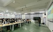 贸易与旅游管理学院召开“2022年柳职—美的集团双十一电商客服项目”动员大会