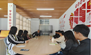 贸易与旅游管理学院专业导师进“一站式”学生社区开展谈话谈心活动