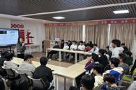 “匠心远航”生涯发展工作室开展“平凡微光，铸时代精神”主题读书活动