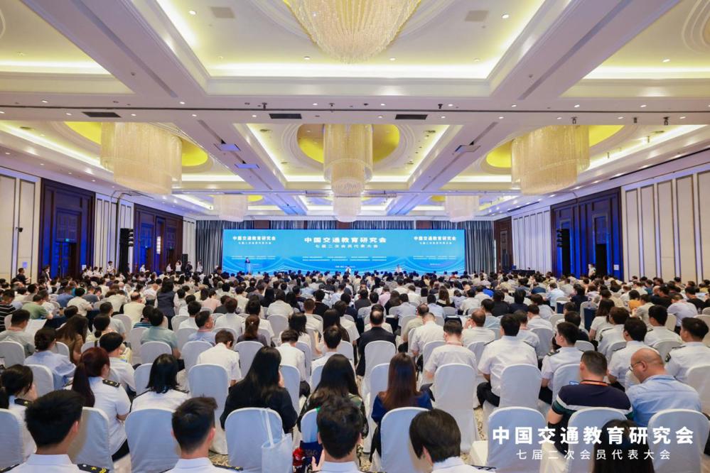 GUO_8167-opq4490780886