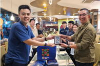 校企协同共育匠心 职教赋能品牌出海 —我校师生圆满完成柳工印尼品牌伴手礼设计项目