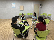 艺术学院“三人行”辅导员工作室开展第一期情愿卡心理团体辅导活动