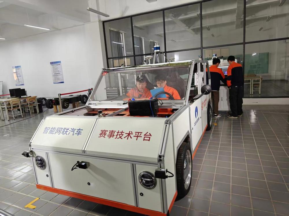 1a653e2e492f1eae0360392cf483fd7